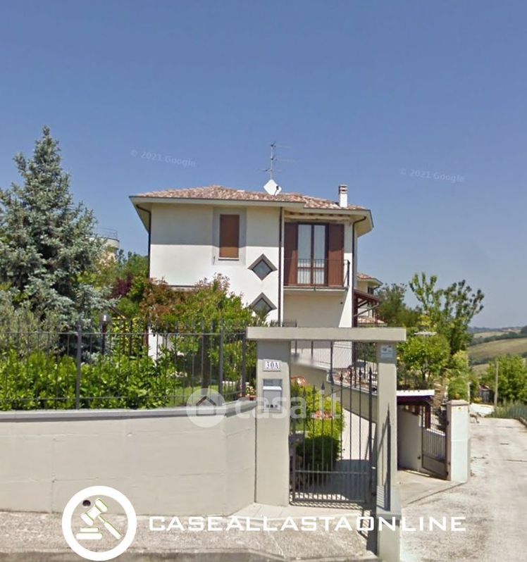 Villa in Vendita in Via Carlo Collodi a Ancona
