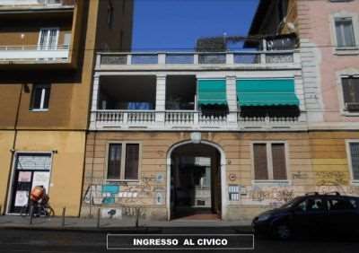 Appartamento in Vendita in Via Gian Battista Tiepolo 1 a Milano