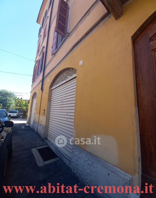 Garage/Posto auto in Vendita in Via Fabio Filzi 10 a Cremona
