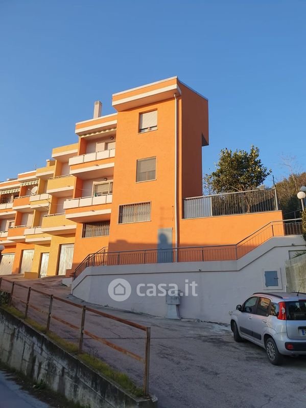 Appartamento in Vendita in Via Colle di Mezzo a Pescara