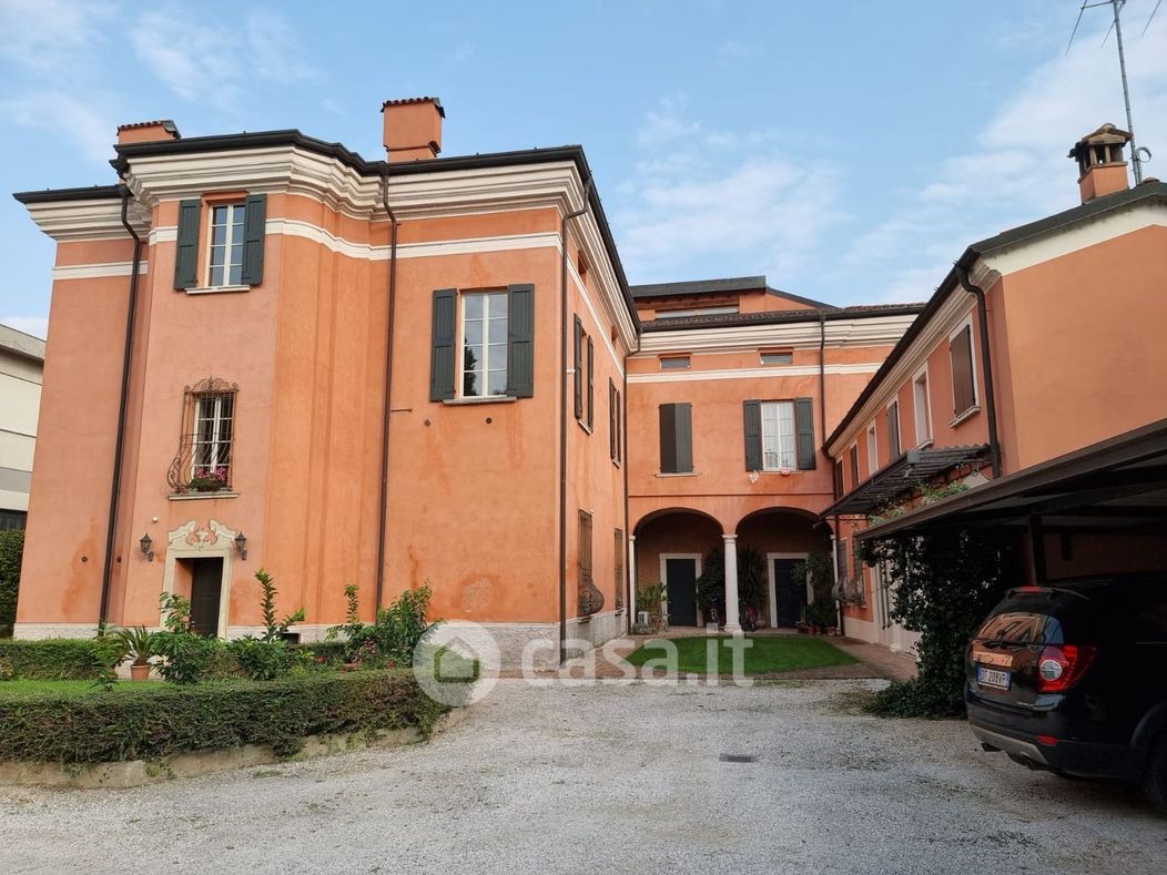 Villa in Vendita in Traversa 18 villaggio sereno 10 a Brescia
