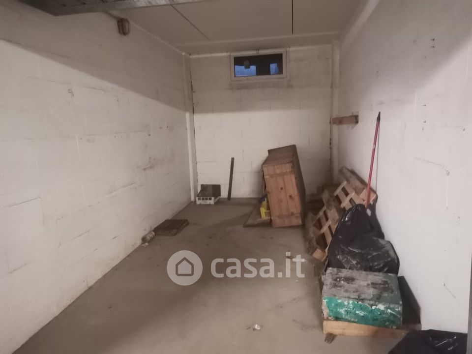 Garage/Posto auto in Vendita in Via Teresio Mario Canepari 20 a Genova