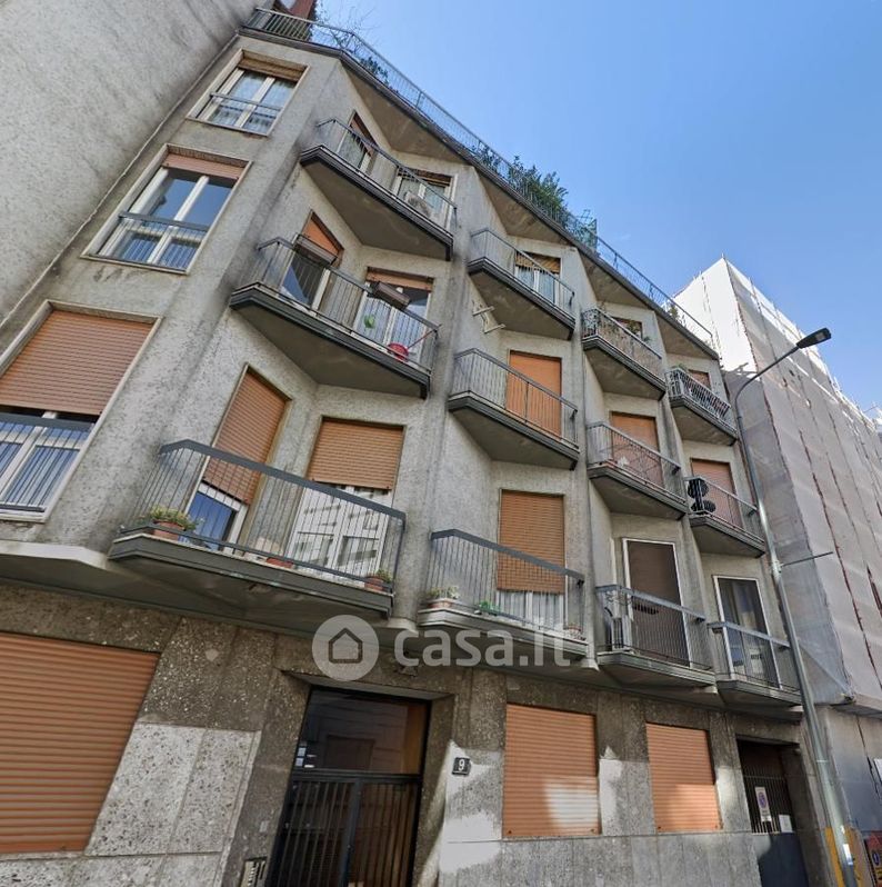 Appartamento in Vendita in Via Costanza 9 a Milano
