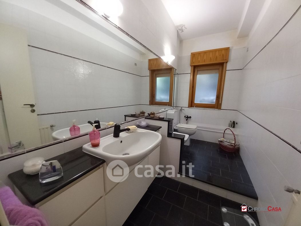 Appartamento in Affitto in Salita Villa Contino 38 a Messina