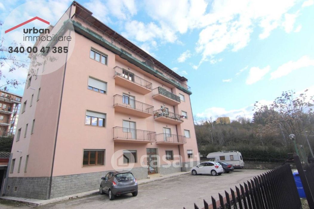 Appartamento in Vendita in Via Avezzano 3 a a L'Aquila