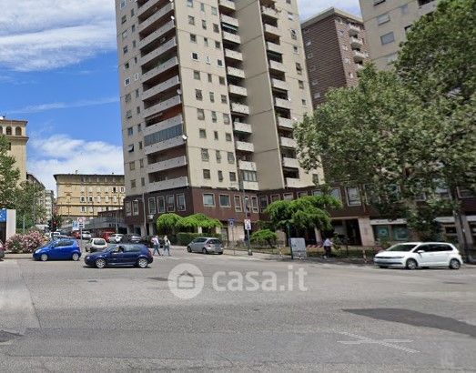 Appartamento in Affitto in Piazza dei Foraggi a Trieste