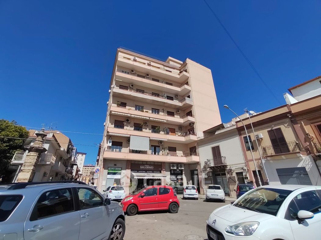 Appartamento in Vendita in Piazza san lorenzo 12 a Palermo