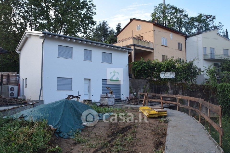 Villa in Vendita in Via della Potara 12 a Schio