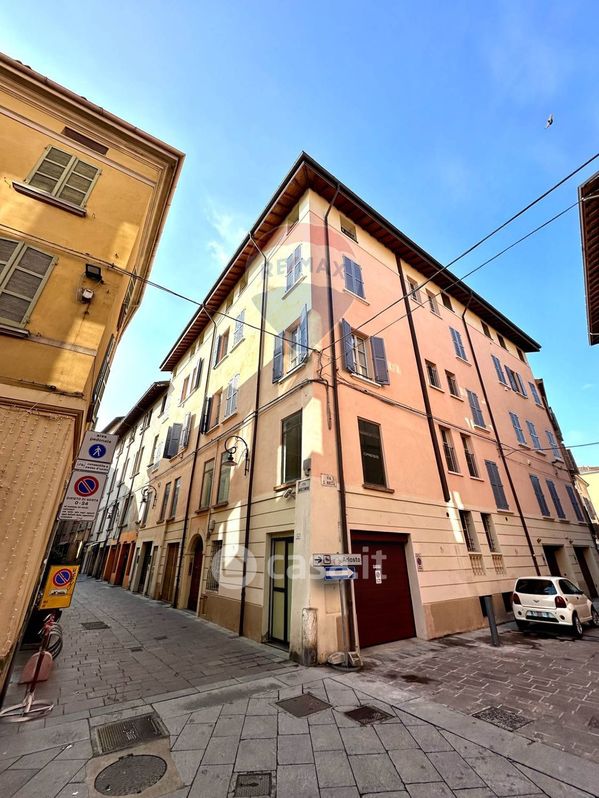 Appartamento in Vendita in Via Monzermone 10 c a Reggio Emilia