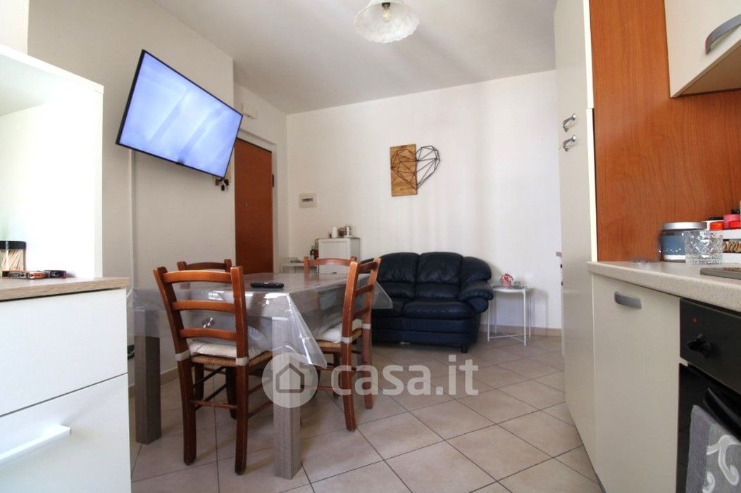Appartamento in Vendita in Via dei Marsi 106 a Pescara