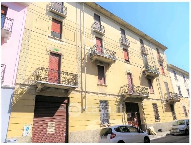 Appartamento in Vendita in Via Costantino Porta a Novara