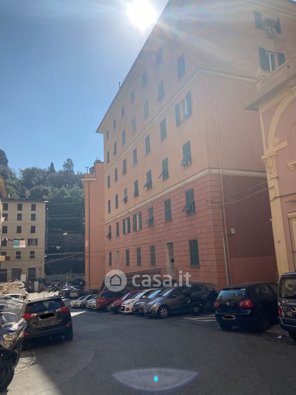 Appartamento in Vendita in Via Federico Alizeri a Genova