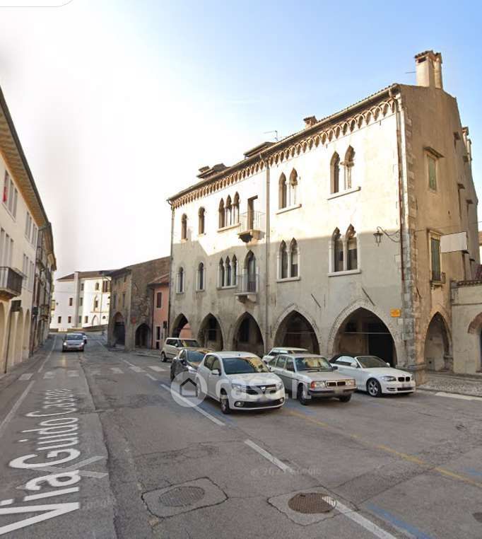 Appartamento in Vendita in Via Guido Casoni a Vittorio Veneto