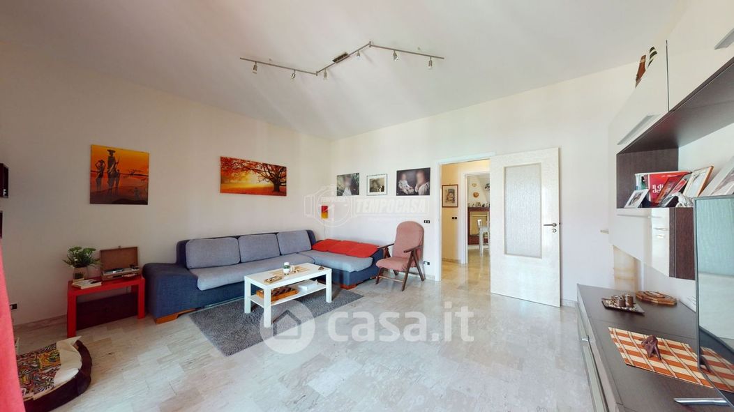 Appartamento in Vendita in Via Antonio Meucci a Casamassima