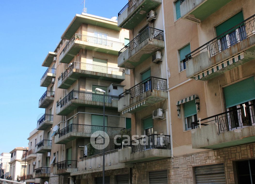 Appartamento in Vendita in Via fra Gesualdo Melacrino a Reggio Calabria