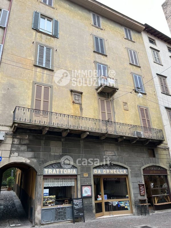 Appartamento in Vendita in Via Gombito 15 a Bergamo