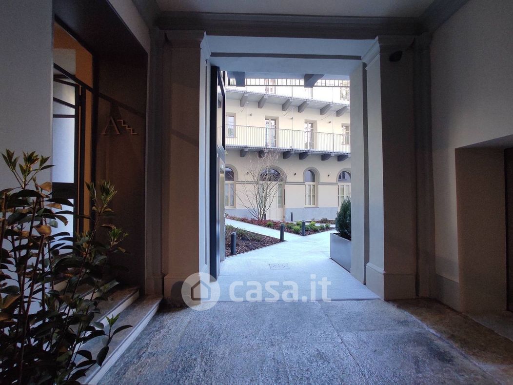 Appartamento in Vendita in Via Giulia di Barolo 5 a Torino
