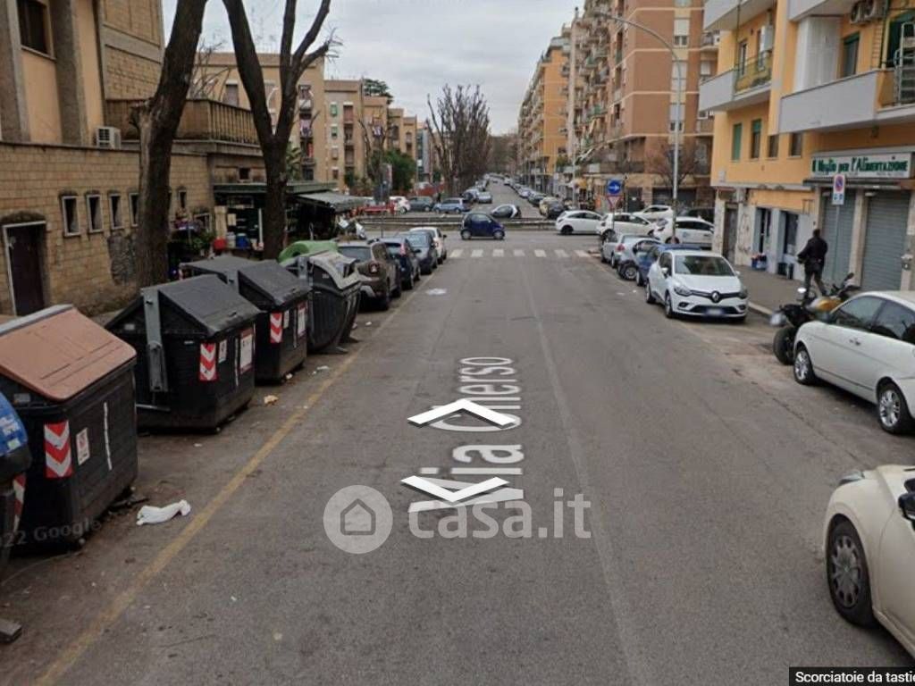 Appartamento in Vendita in Via Cherso 58 a Roma