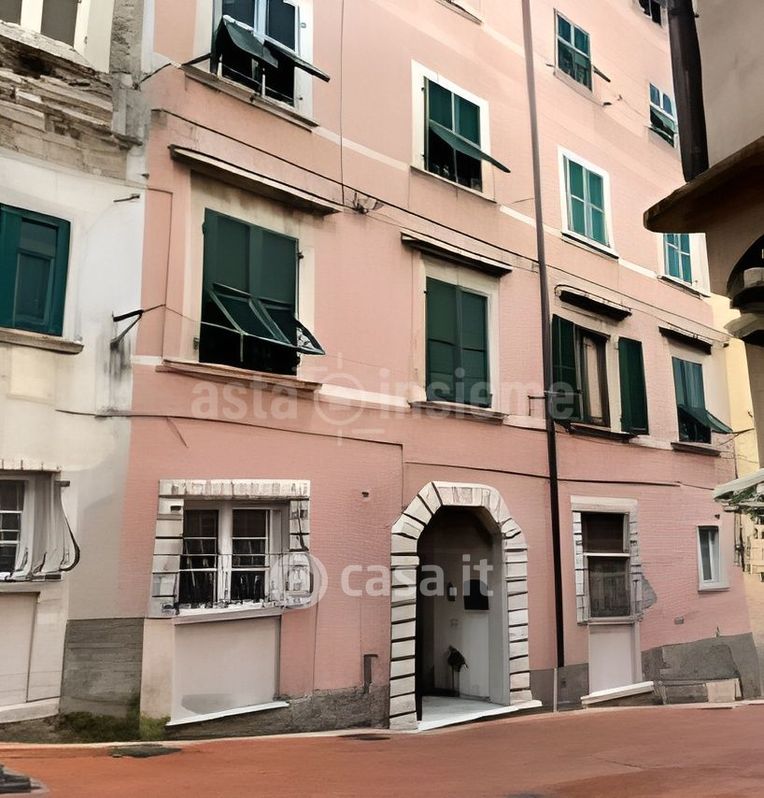 Appartamento in Vendita in Via Grazzano a Carrara