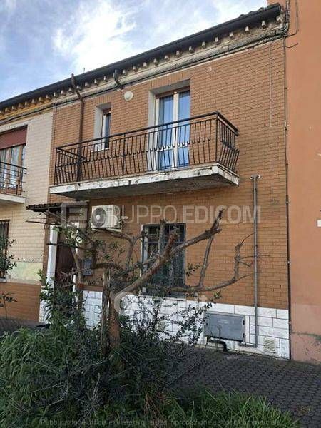 Appartamento in Vendita in Piazzale della Commenda a Forlì