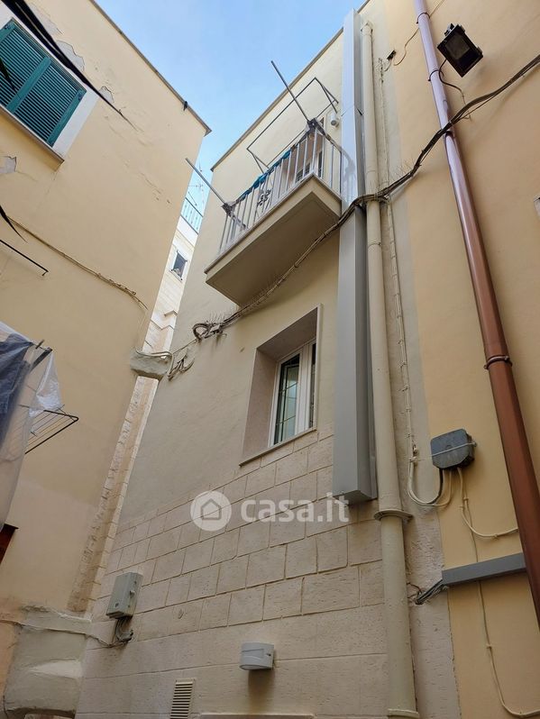 Casa indipendente in Vendita in Strada Annunziata a Bari