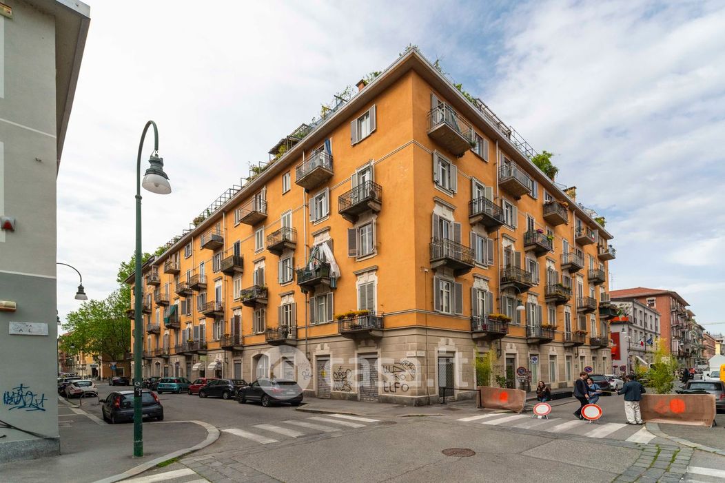 Appartamento in Vendita in Via Cagliari 11 a Torino