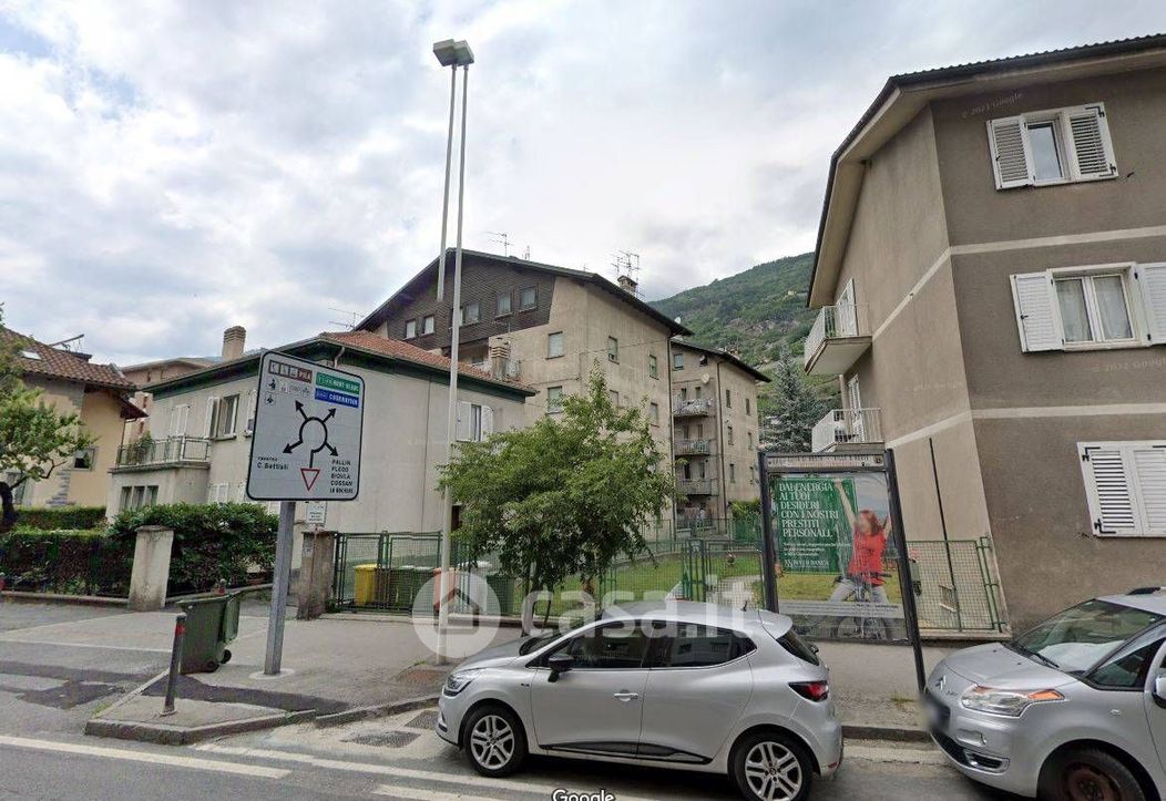 Appartamento in Vendita in Corso Saint-Martin-de-Corléans 182 a Aosta