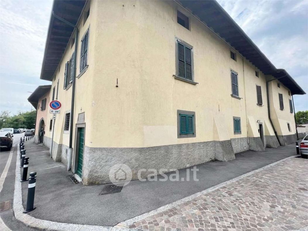 Appartamento in Vendita in Via Lunga 54 a Bergamo