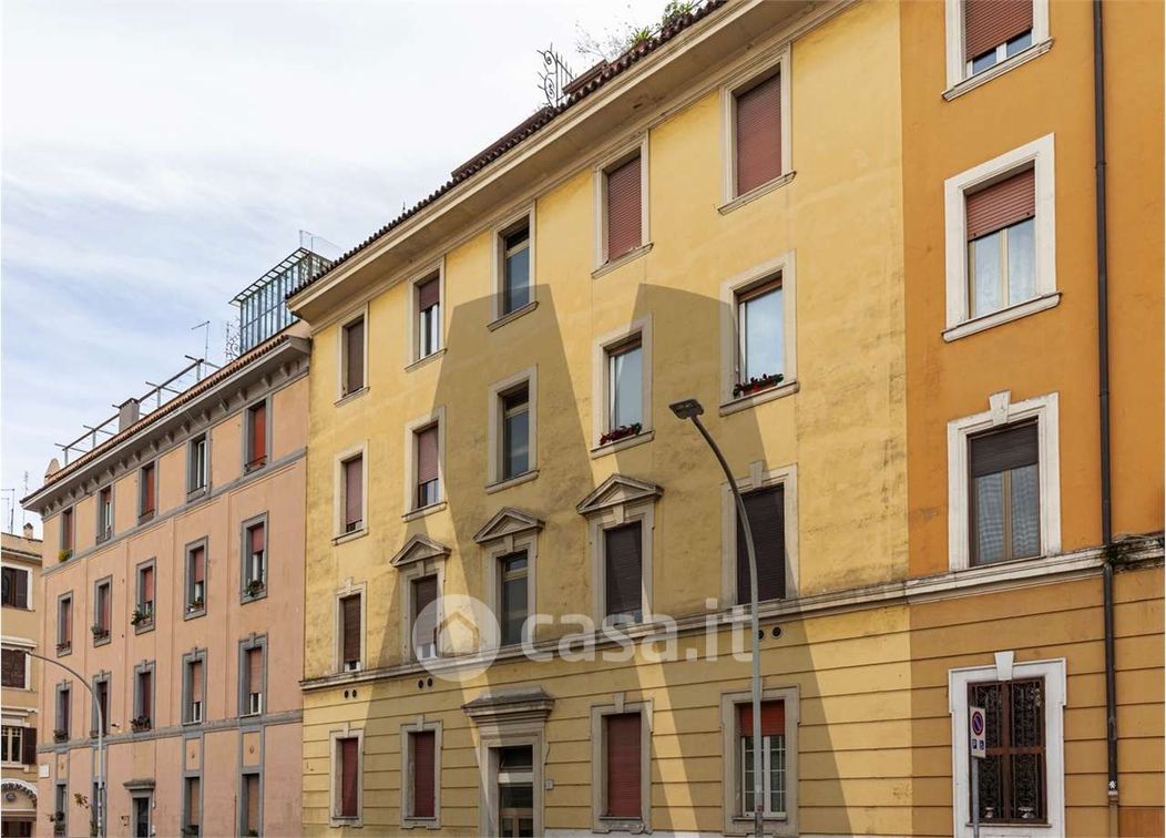Appartamento in Vendita in Via Panfilo Castaldi 8 a Roma