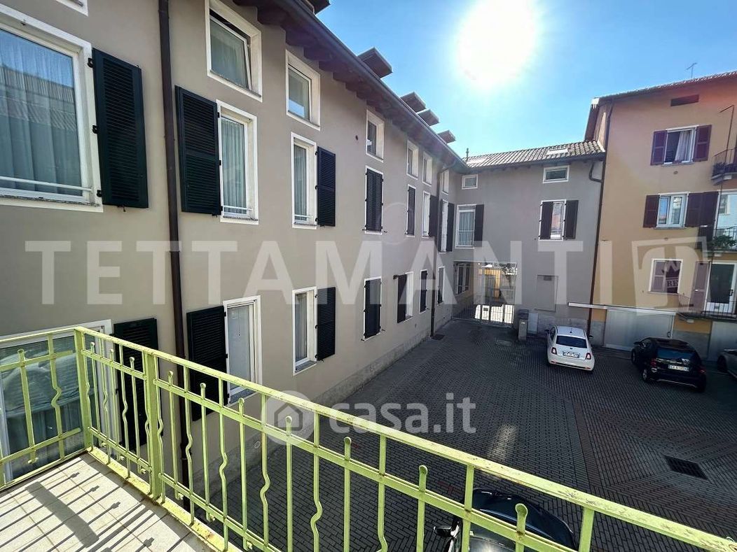 Appartamento in Vendita in Via Bellinzona 170 a Como