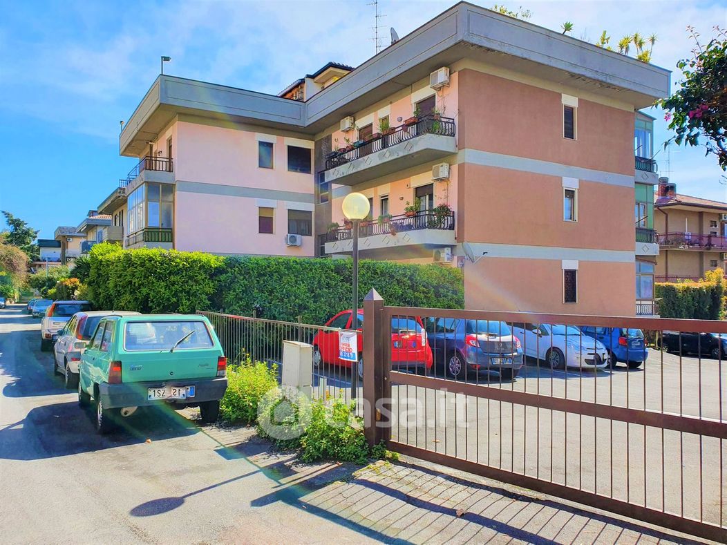 Appartamento in Vendita in Via Passo Gravina 184 a Catania