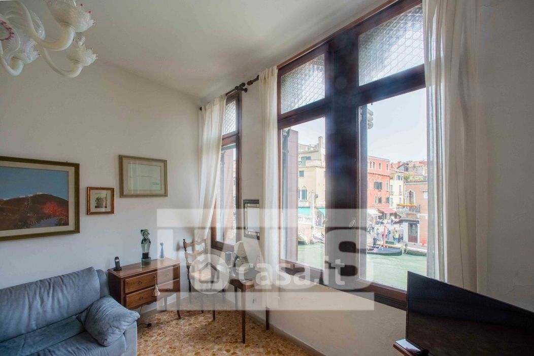 Appartamento in Vendita in Ponte delle Guglie a Venezia