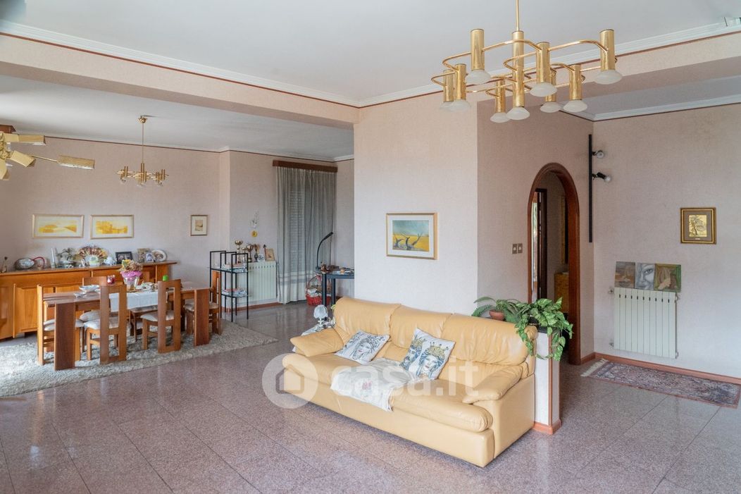 Appartamento in Vendita in Via Matteo Ricci 21 a Catania