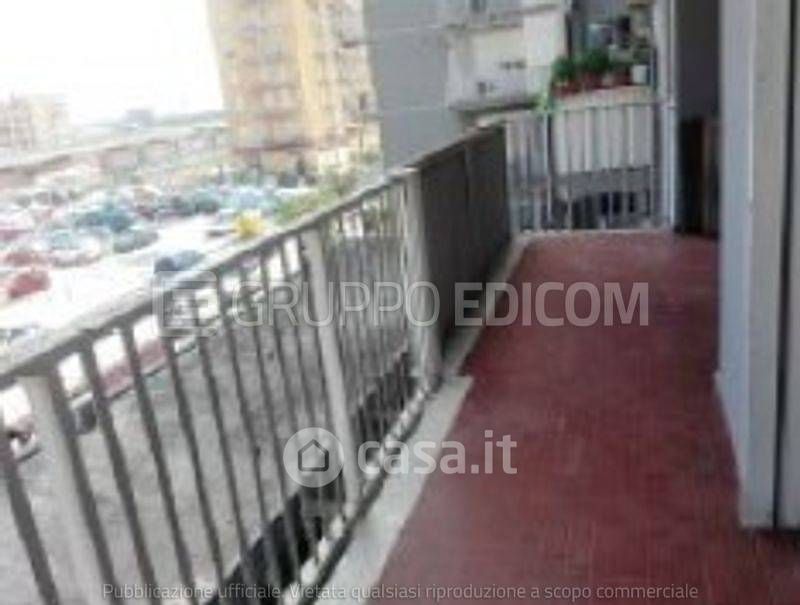 Appartamento in Vendita in Via Azolino Hazon a Palermo