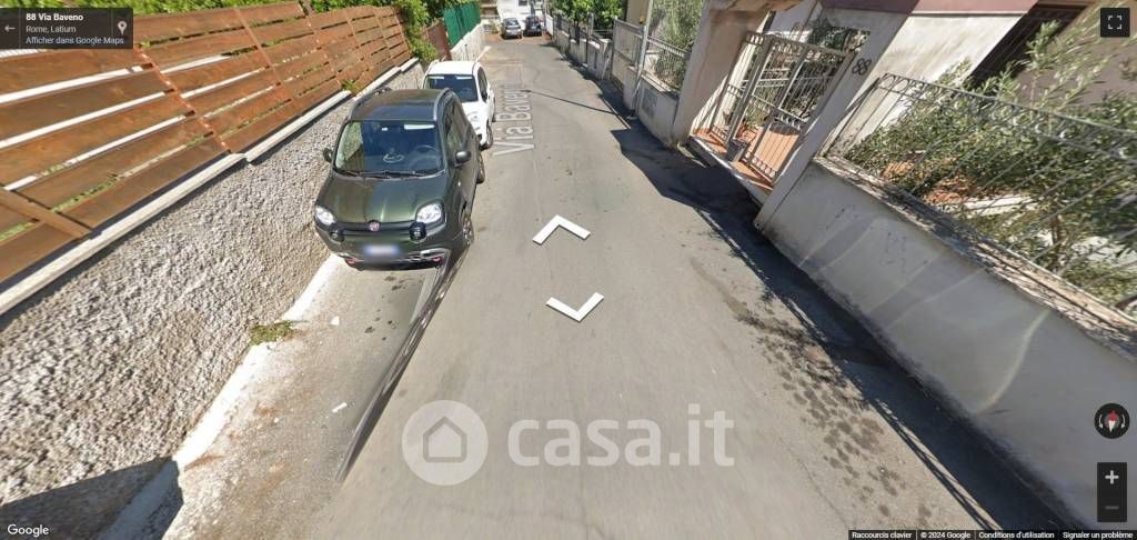 Negozio/Locale commerciale in Vendita in Via Baveno 58 a Roma