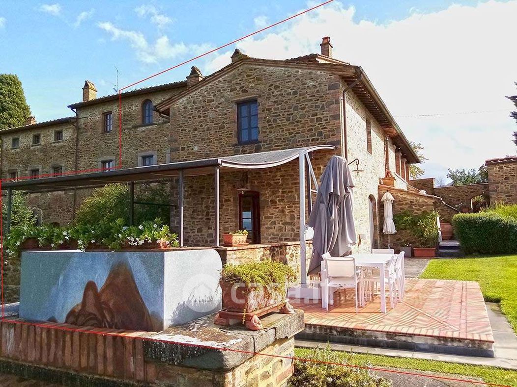 Villa in Vendita in Località Gaville 7 a Arezzo