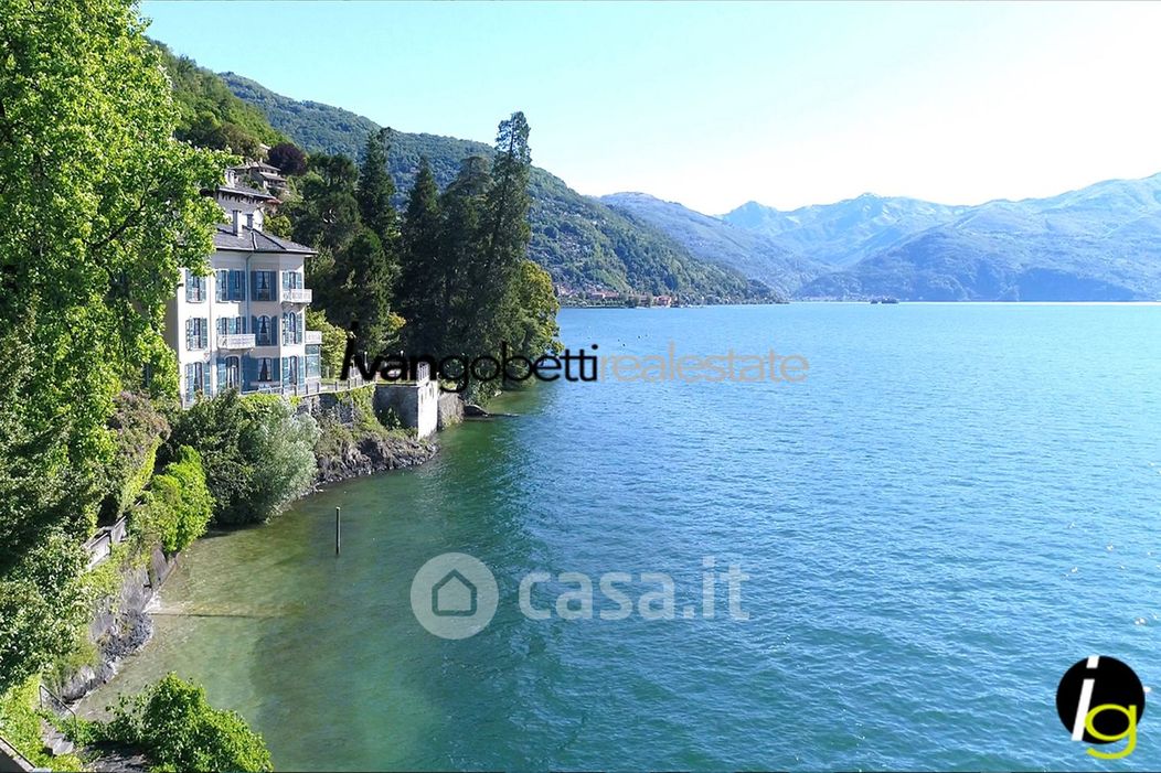 Villa in Vendita in Via lodovico sacchetti a Cannero Riviera