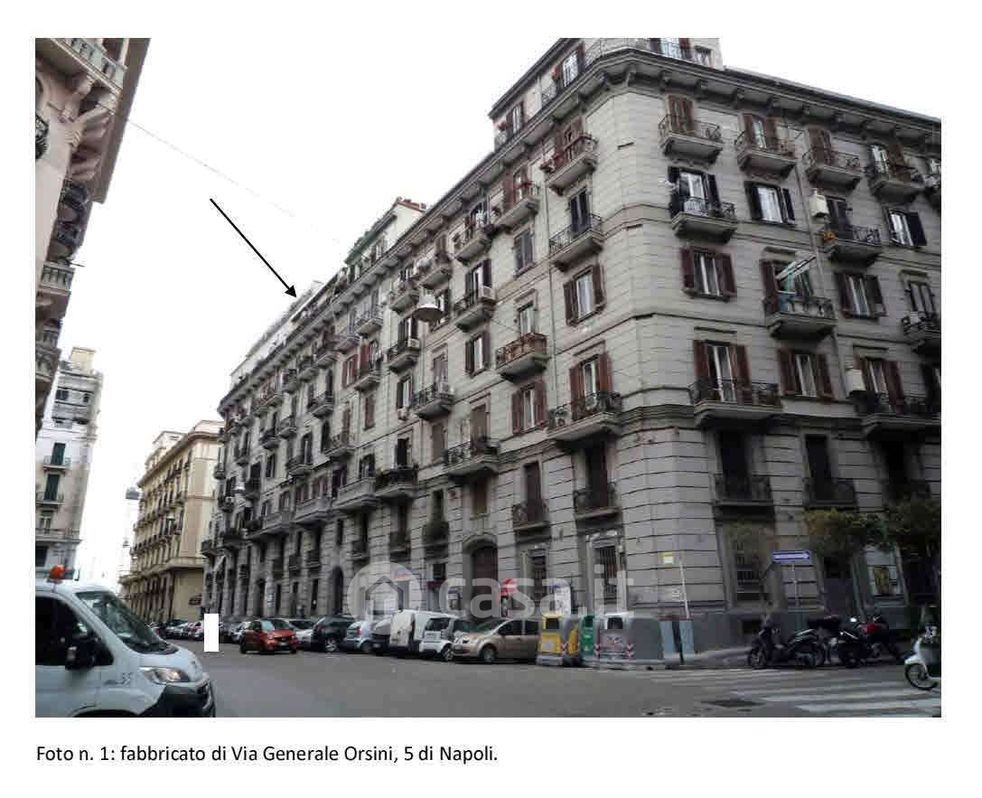 Palazzo in Vendita in Via Generale Giordano Orsini 3 a Napoli