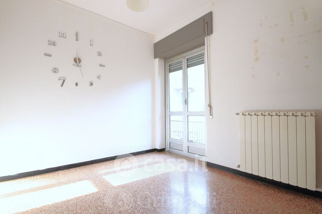 Appartamento in Vendita in Via Mansueto a Genova