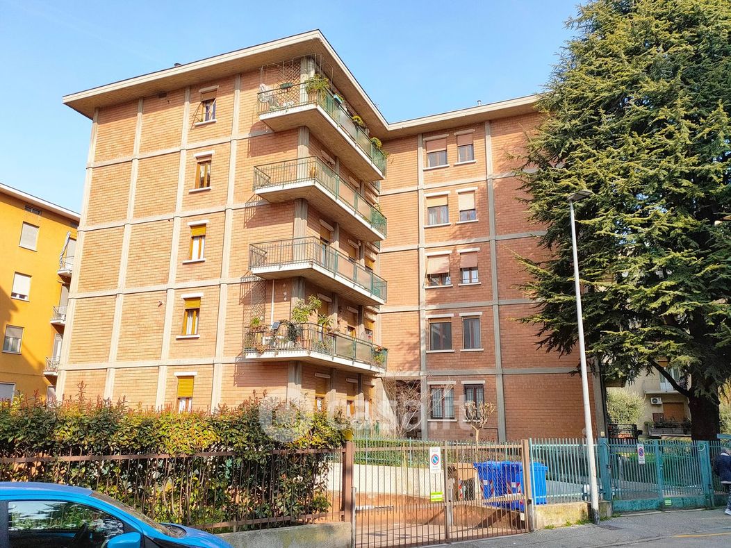 Appartamento in Vendita in Via Eugenio Ravà a Parma