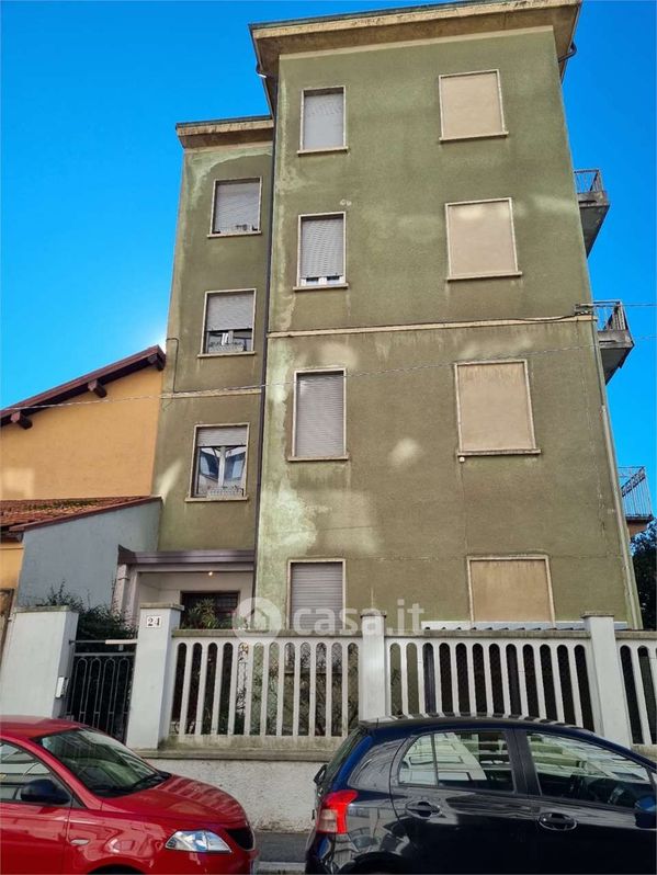 Appartamento in Vendita in Via Carlo Rainoldi 25 a Varese