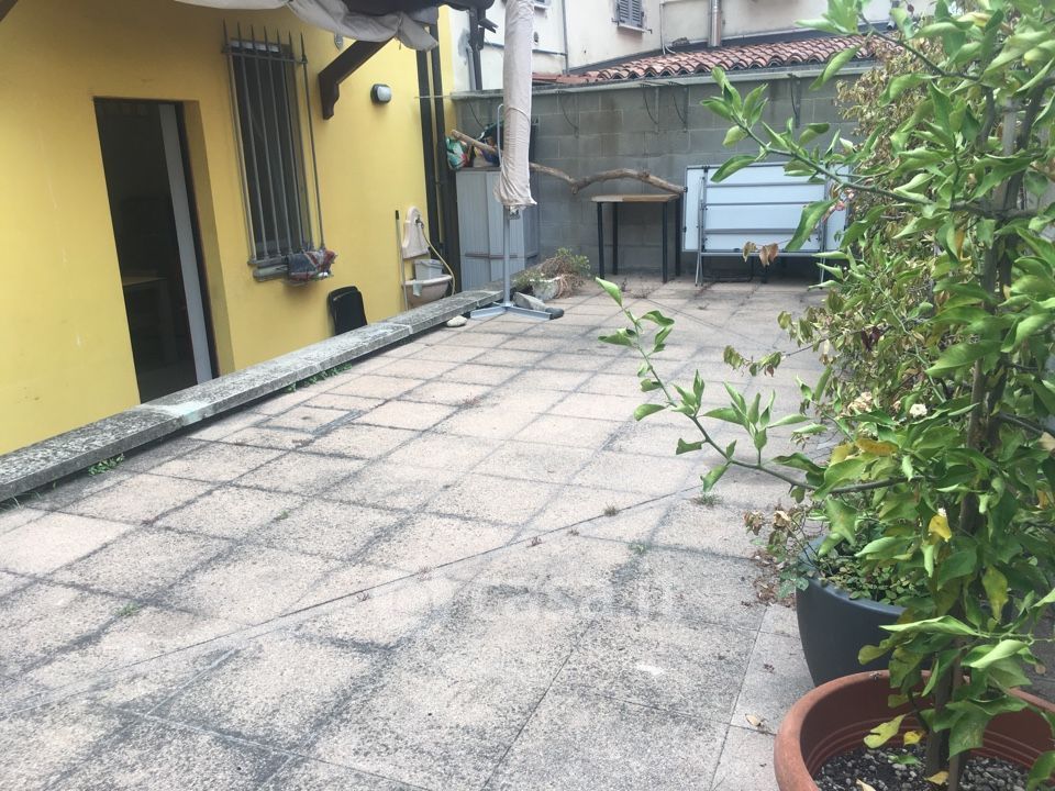 Casa indipendente in Vendita in Via Borghetto a Piacenza