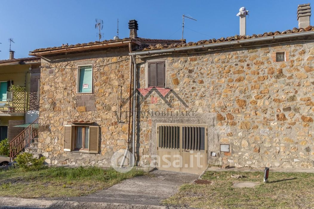 Casa Bi/Trifamiliare in Vendita in Via di Castello a Pomarance