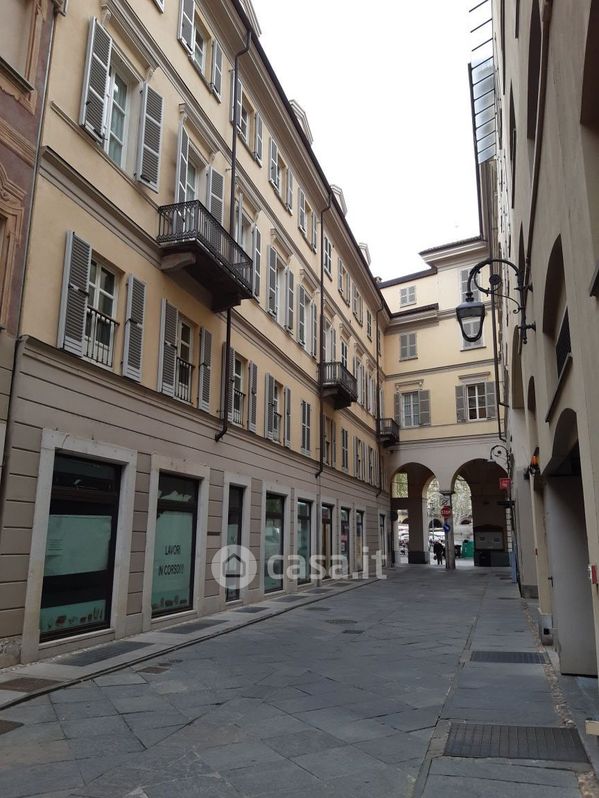 Stabile / Palazzo in Vendita in Via C. L. Grandi 1 a Asti