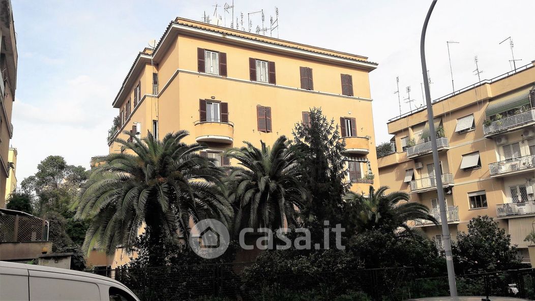 Appartamento in Affitto in Via di Monte Verde 16 a Roma