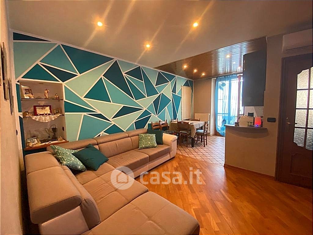 Appartamento in Vendita in Via Rivarossa 34 a Torino