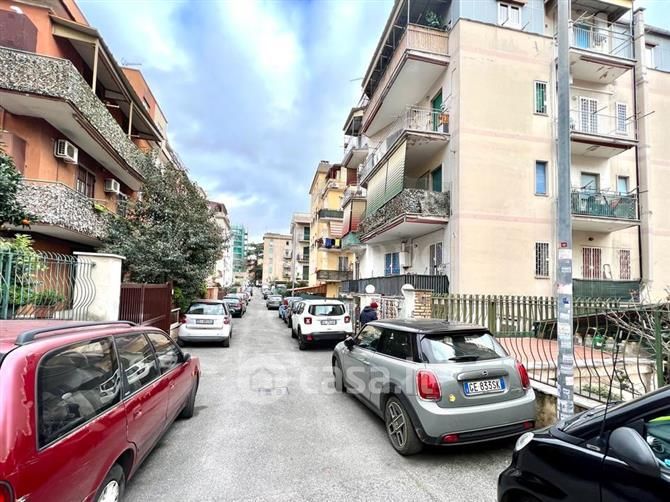 Appartamento in Vendita in Via Vincenzo Menasi a Roma