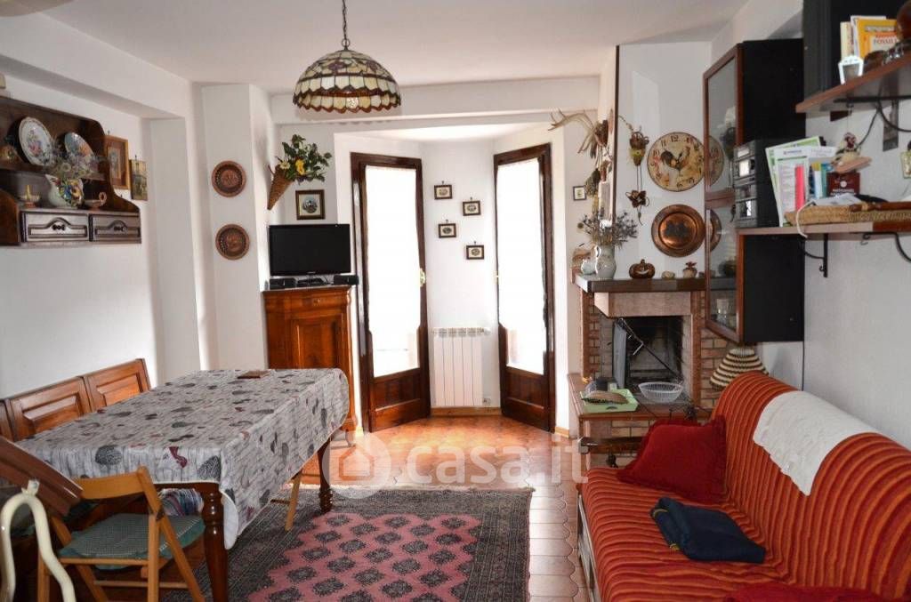 Appartamento in Affitto in Via Guiseppe Faelli a Ovindoli