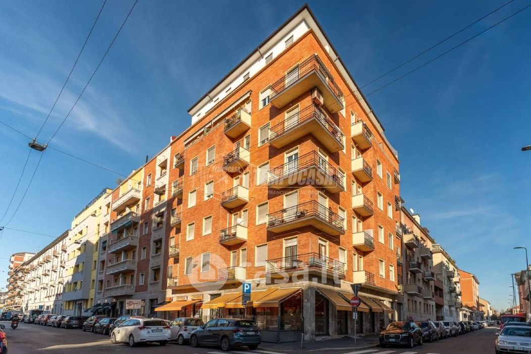 Appartamento in Vendita in Via Carlo D'Adda 13 a Milano