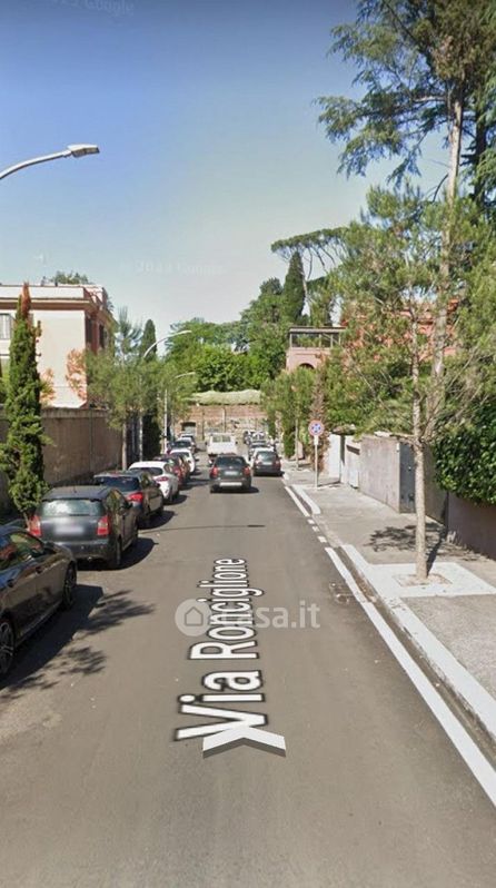 Appartamento in Vendita in Via Ronciglione a Roma